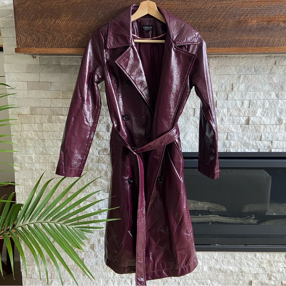 Burgundy trench coat Made in Romania